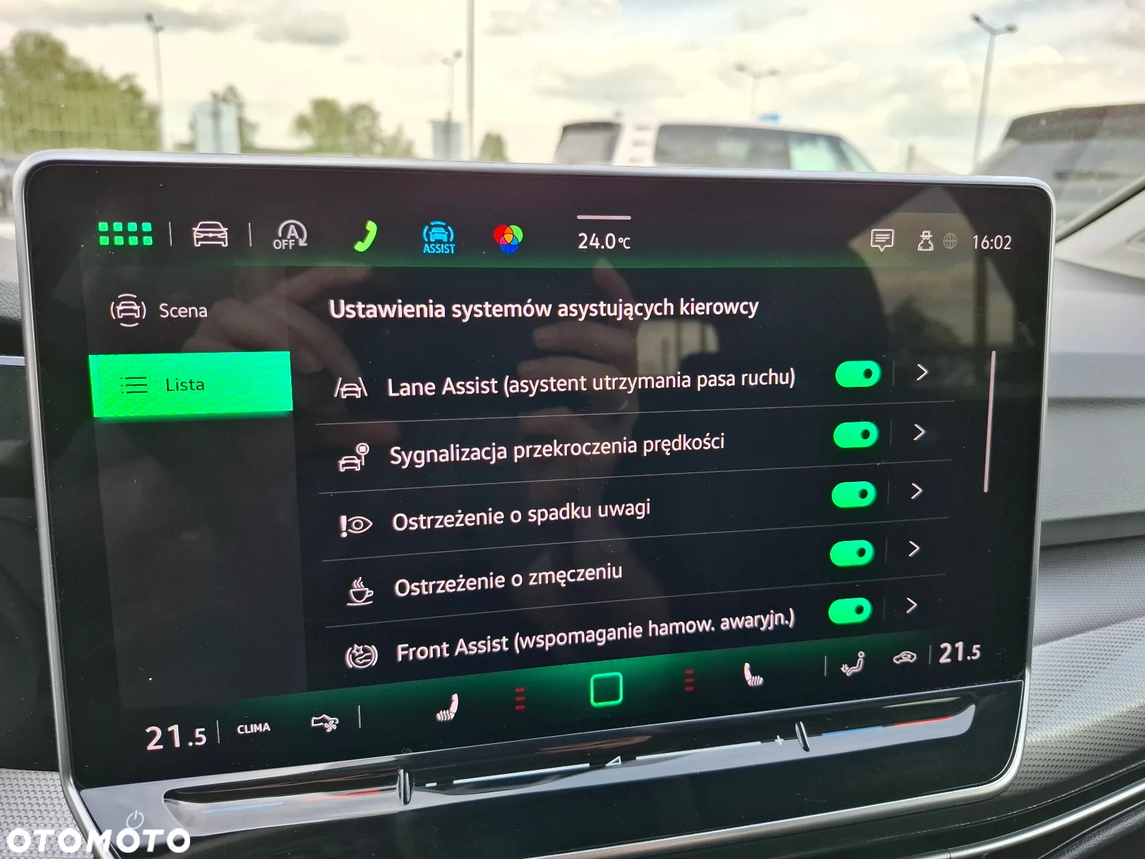 Volkswagen Golf Variant 1.5 eTSI OPF DSG Style - 29