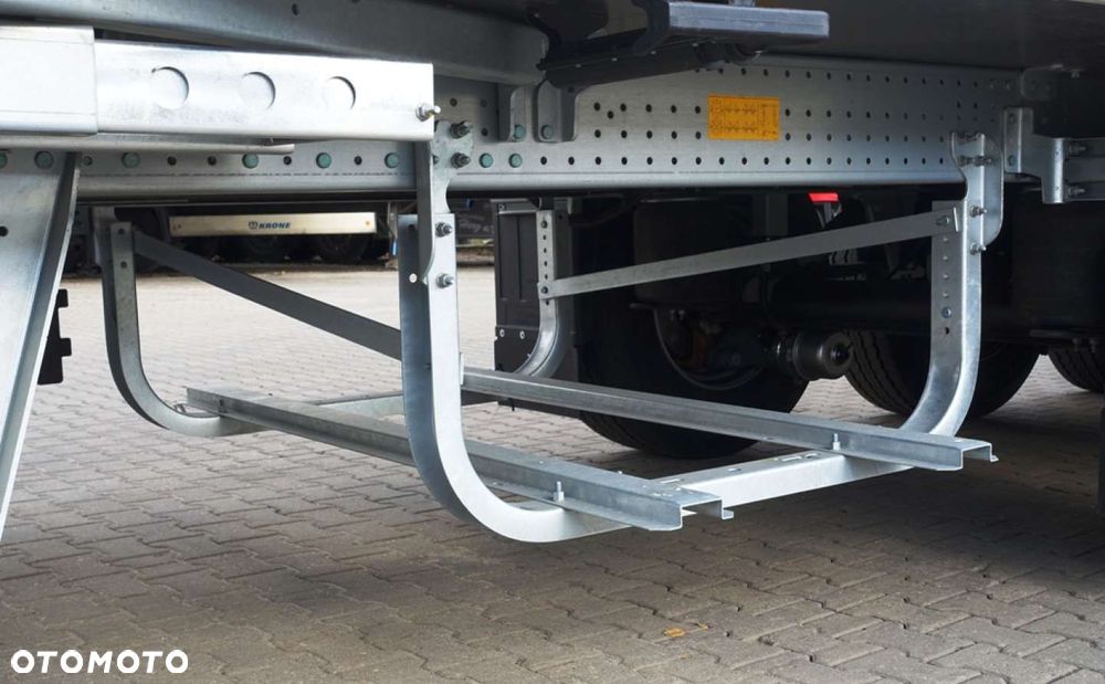 Schmitz Cargobull SKO 24/L 13.4 FP COOL V7 - 8