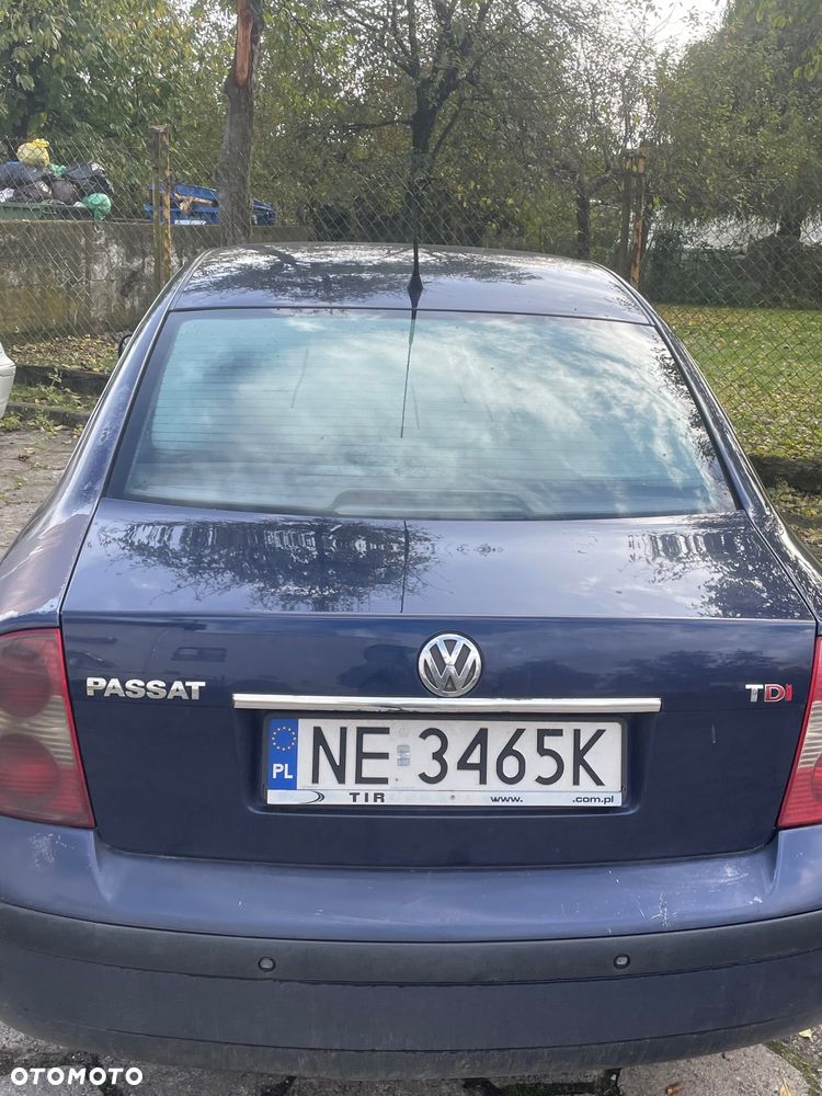 Volkswagen Passat 1.9 TDI Basis Tiptr - 1