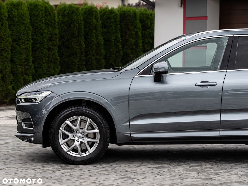 Volvo XC 60 D4 AWD Geartronic RDesign - 11