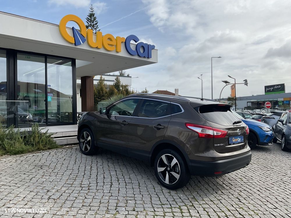 Nissan Qashqai 1.5 dCi Tekna - 4