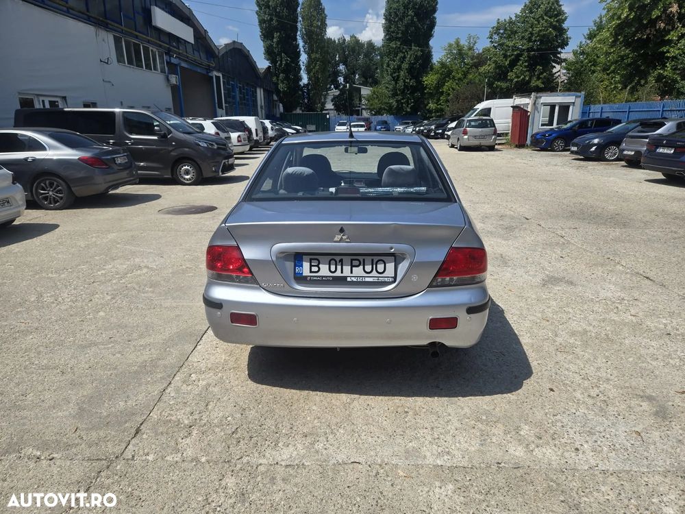 Mitsubishi Lancer 1.6 Invite - 6