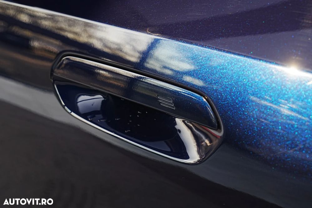 BMW Seria 5 520d xDrive AT MHEV - 35