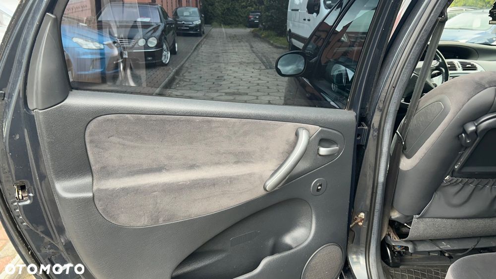 Citroën Xsara Picasso 1.6 Confort - 11