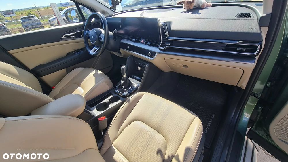 Kia Sportage 1.6 T-GDI Business Line 2WD - 18