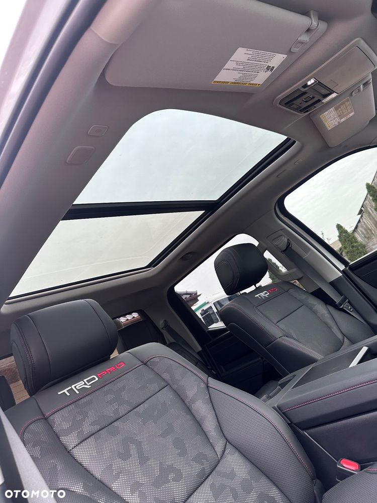 Toyota Tundra - 18