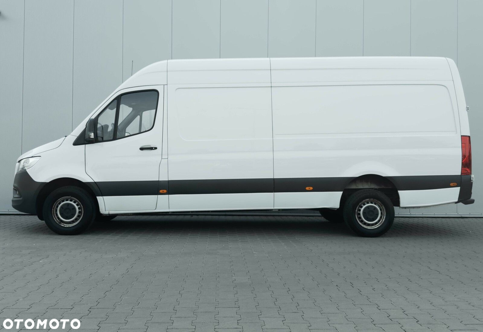 Mercedes-Benz Sprinter - 8