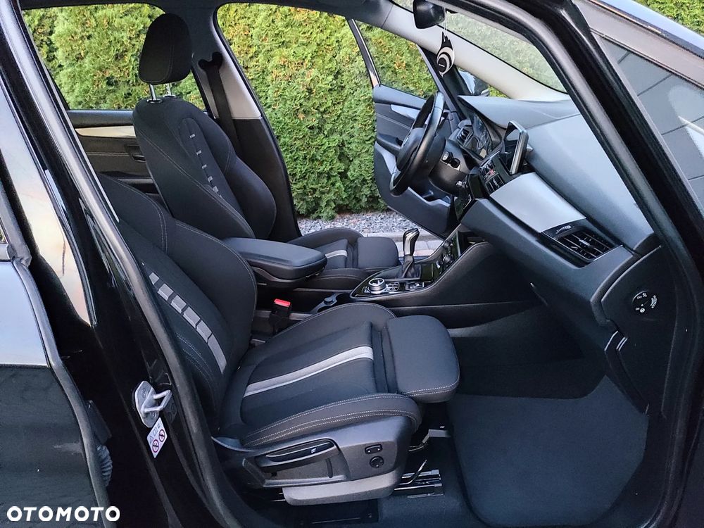 BMW Seria 2 218i GT Luxury Line - 32