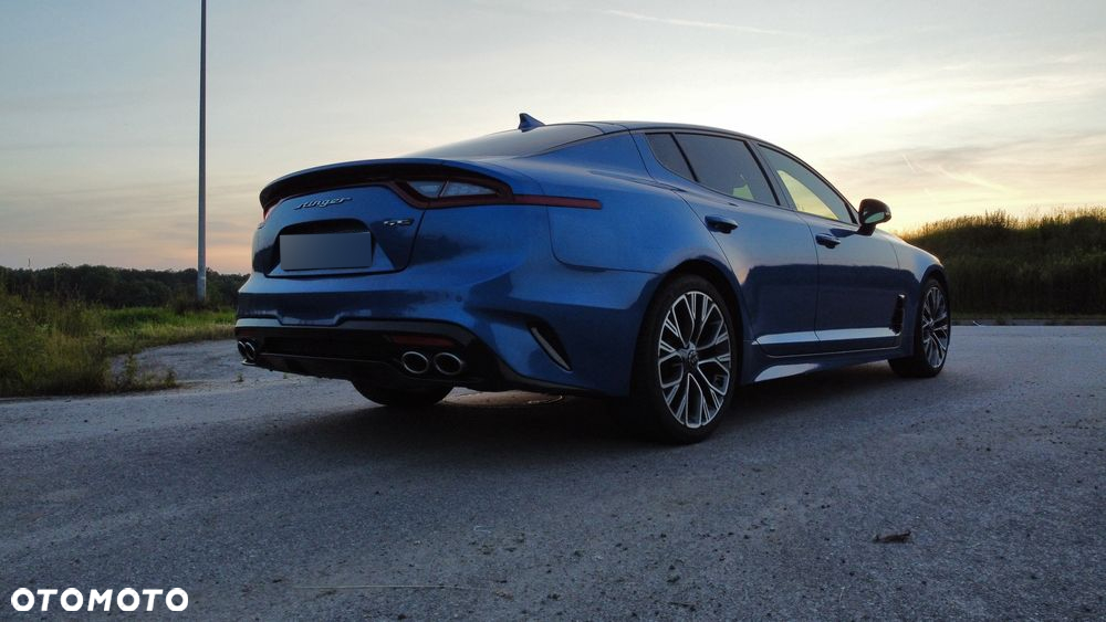 Kia Stinger 2.0 T-GDI GT Line - 31