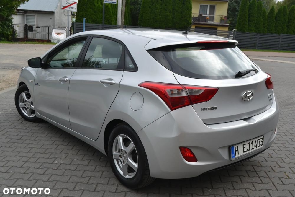Hyundai i30 1.6 CRDi BlueDrive Classic - 15