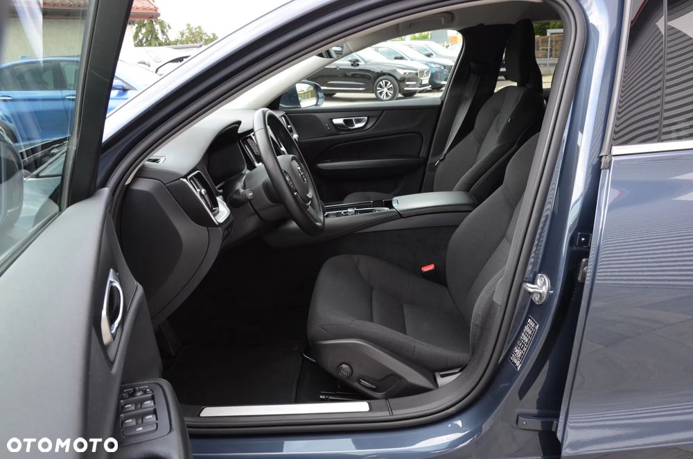 Volvo V60 T6 AWD Plug-In Hybrid Inscription Expression - 11