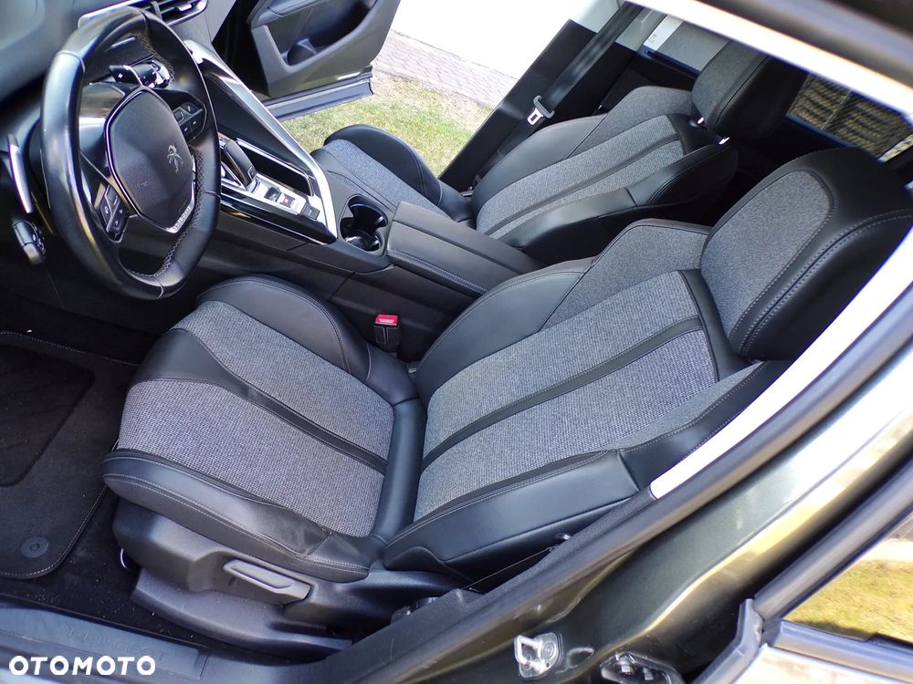 Peugeot 5008 PureTech 130 Stop & Start Active - 24