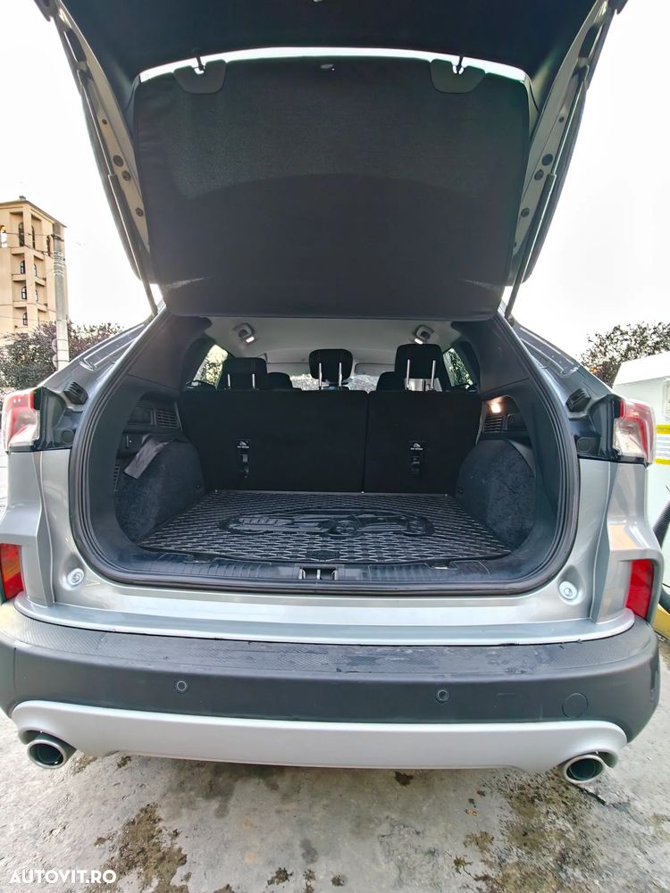 Ford Kuga 2.0 EcoBlue mHEV FWD Titanium - 12