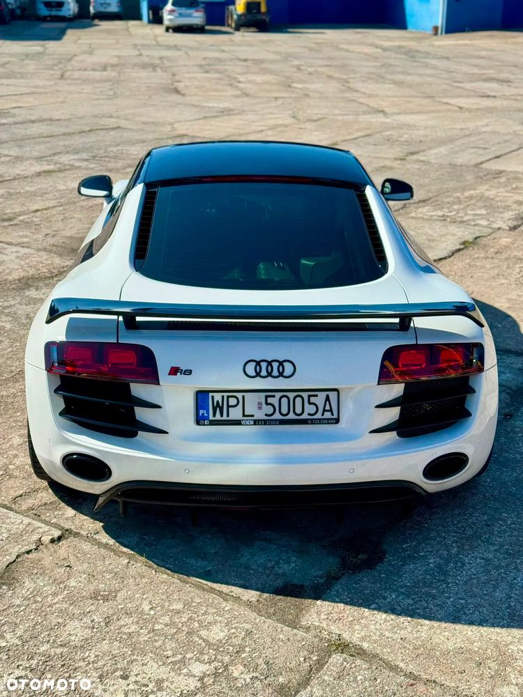 Audi R8 Coupé - 8