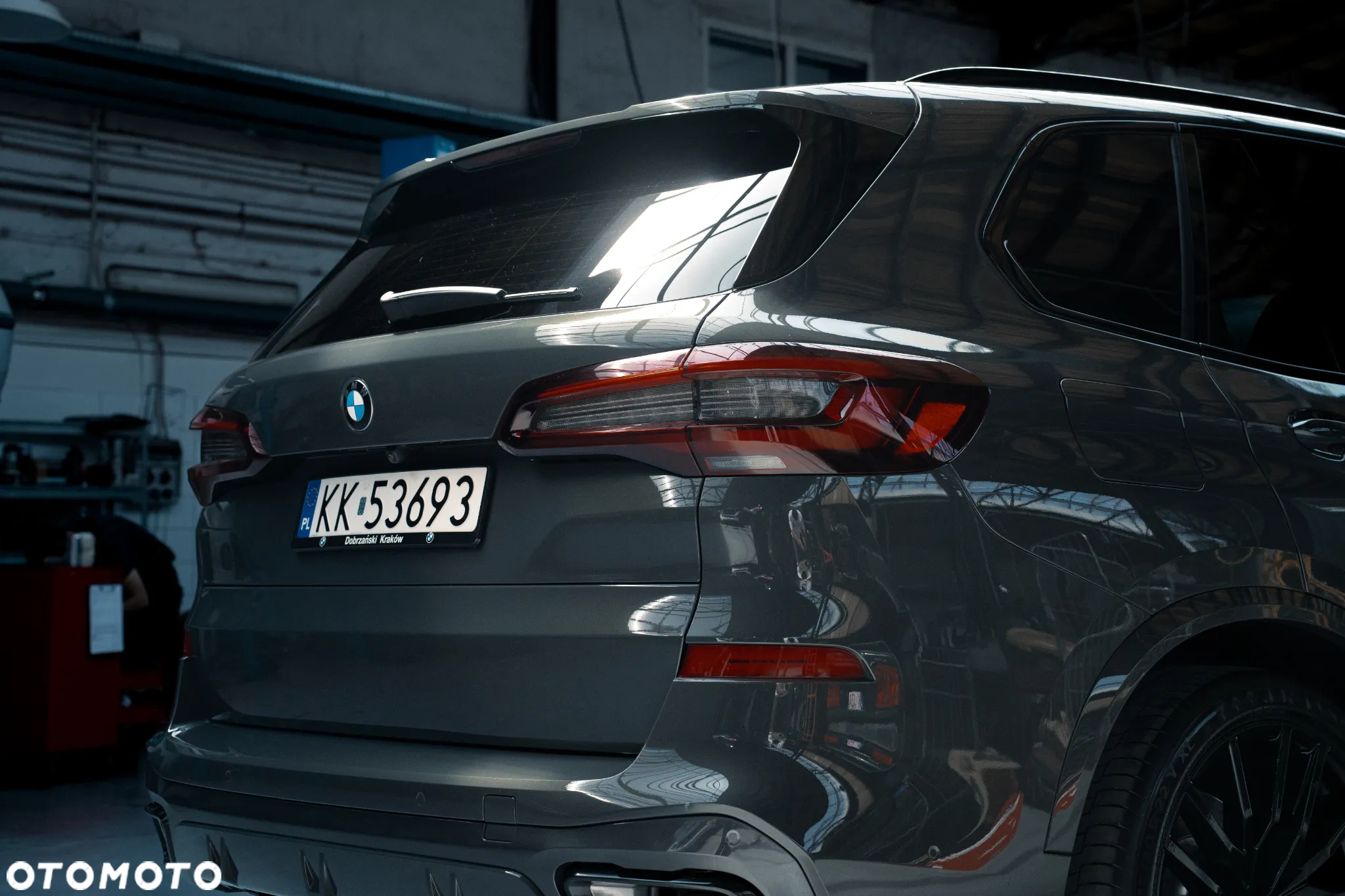 BMW X5 M50i - 25