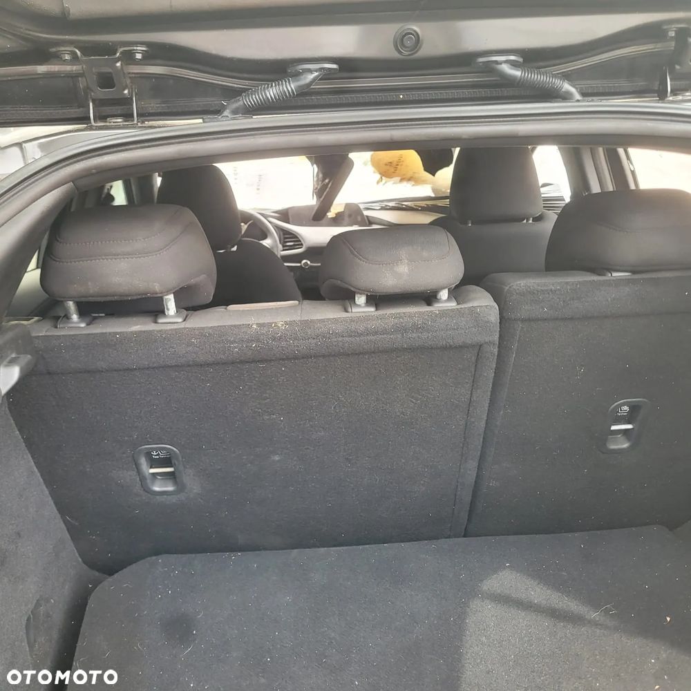 Mazda 3 2.0 mHEV Exclusive Line - 13