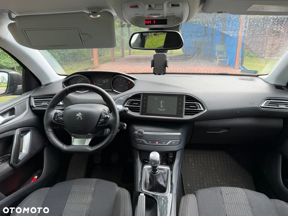 Peugeot 308 BlueHDi 120 Stop & Start Allure - 21