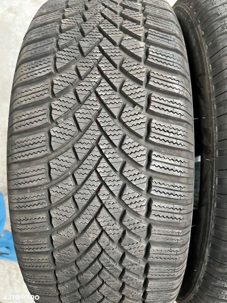 Vând 4 anvelope 225/55/18 bridgestone de iarnă ca noi - 2