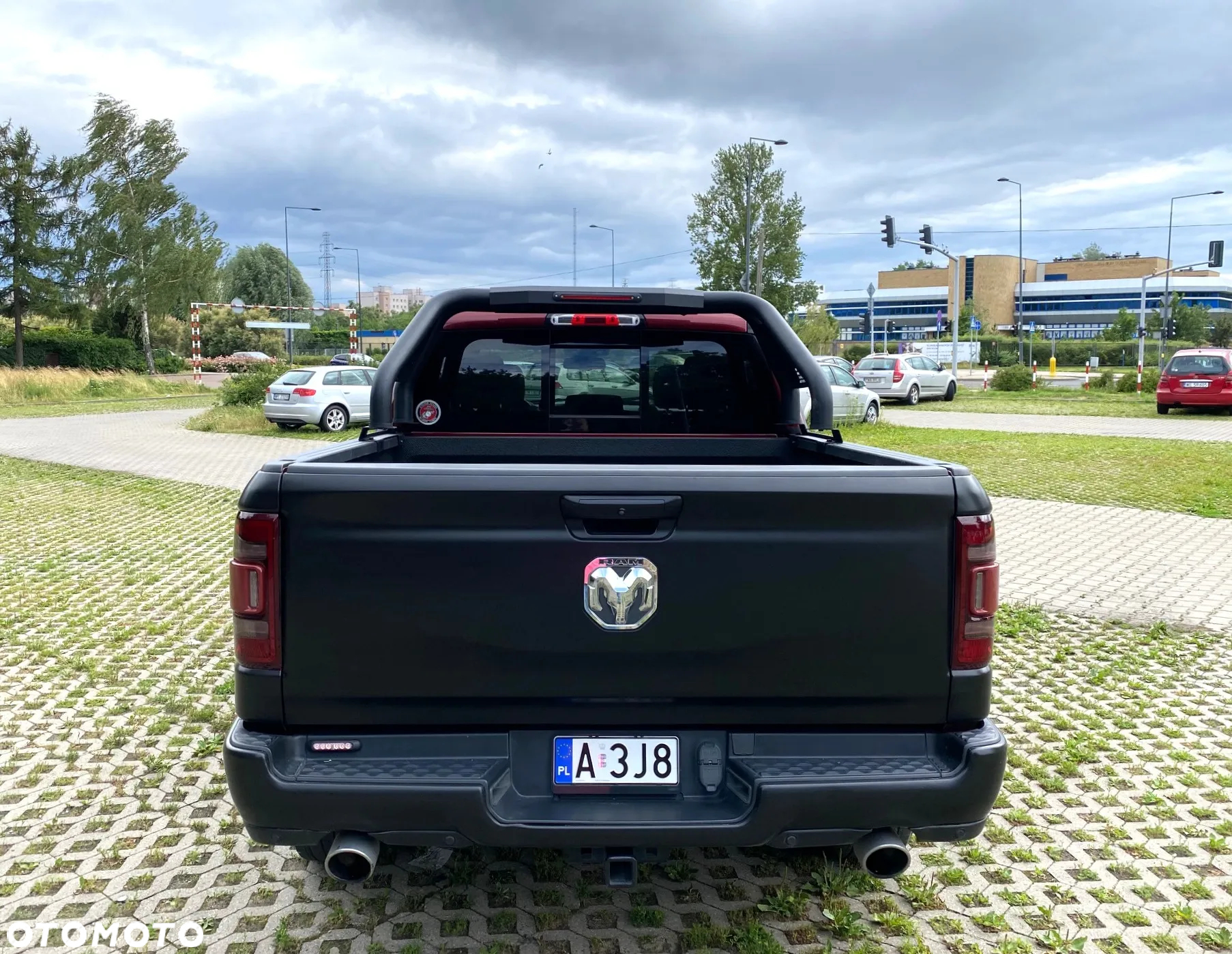 RAM 1500 Crew Cab Laramie - 7