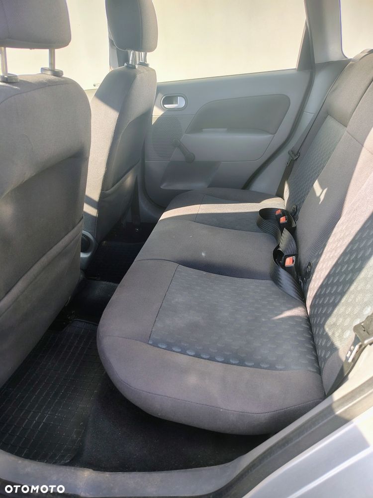 Ford Fiesta - 6