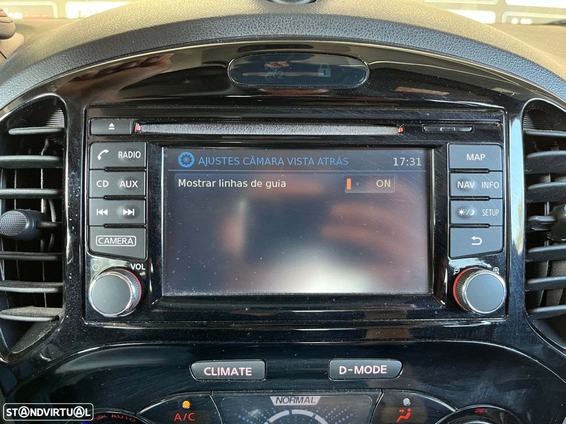 Nissan Juke 1.5 dCi N-Connecta - 38