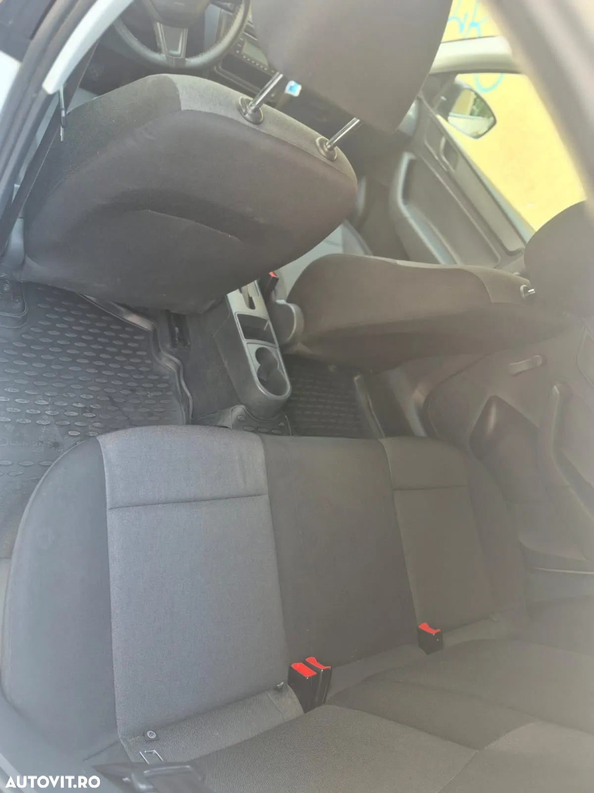 Skoda RAPID 1.6 TDI Active - 9