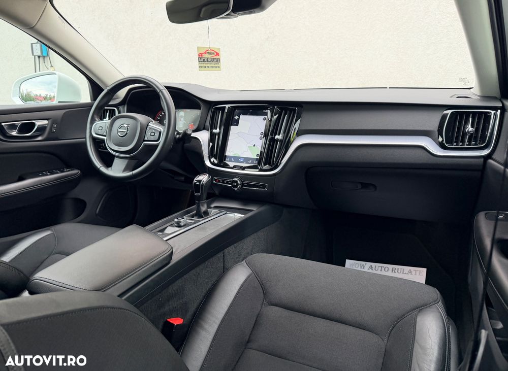 Volvo V60 D3 Momentum Pro - 19