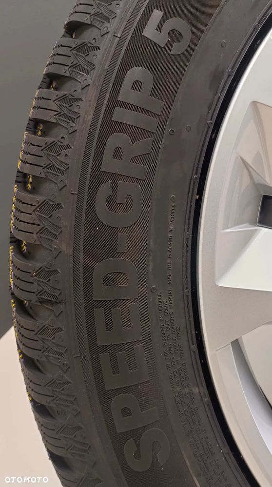 Kompletne Koła zimowe Renault Captur II 215/60R17 - 8