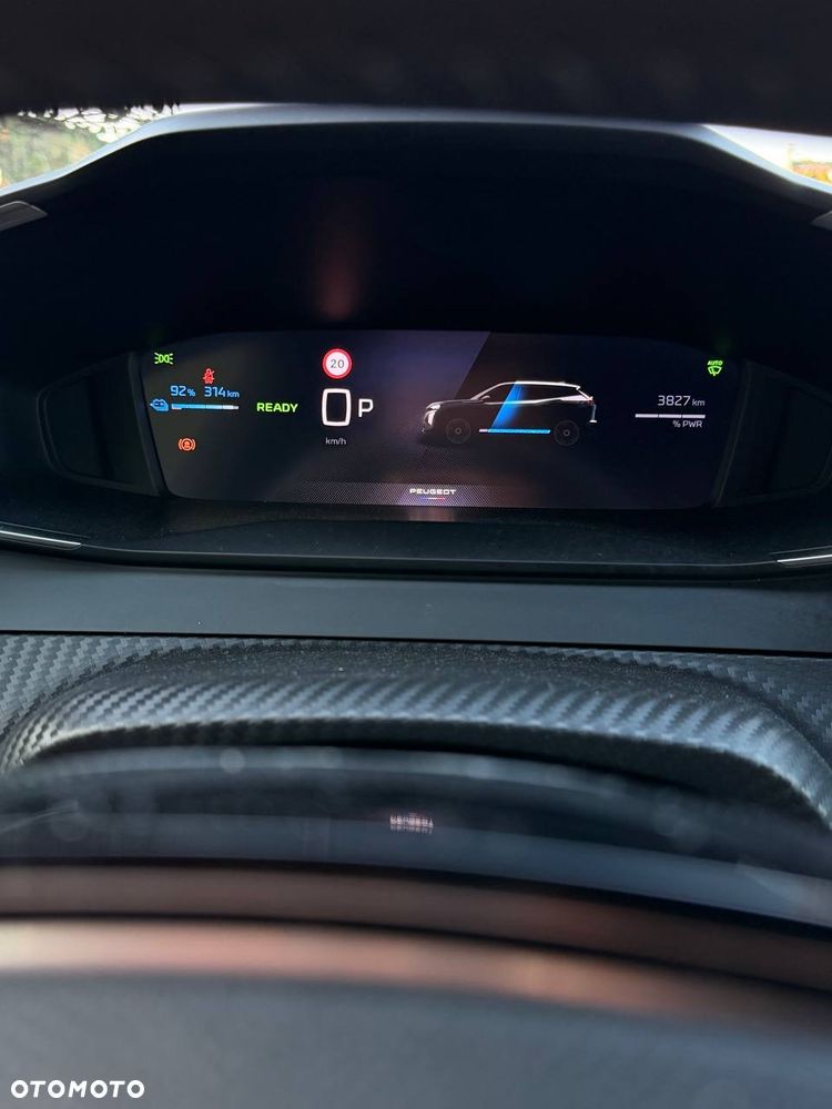 Peugeot 2008 54kWh Allure - 15