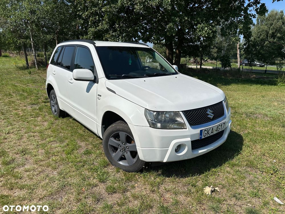 Suzuki Grand Vitara - 2