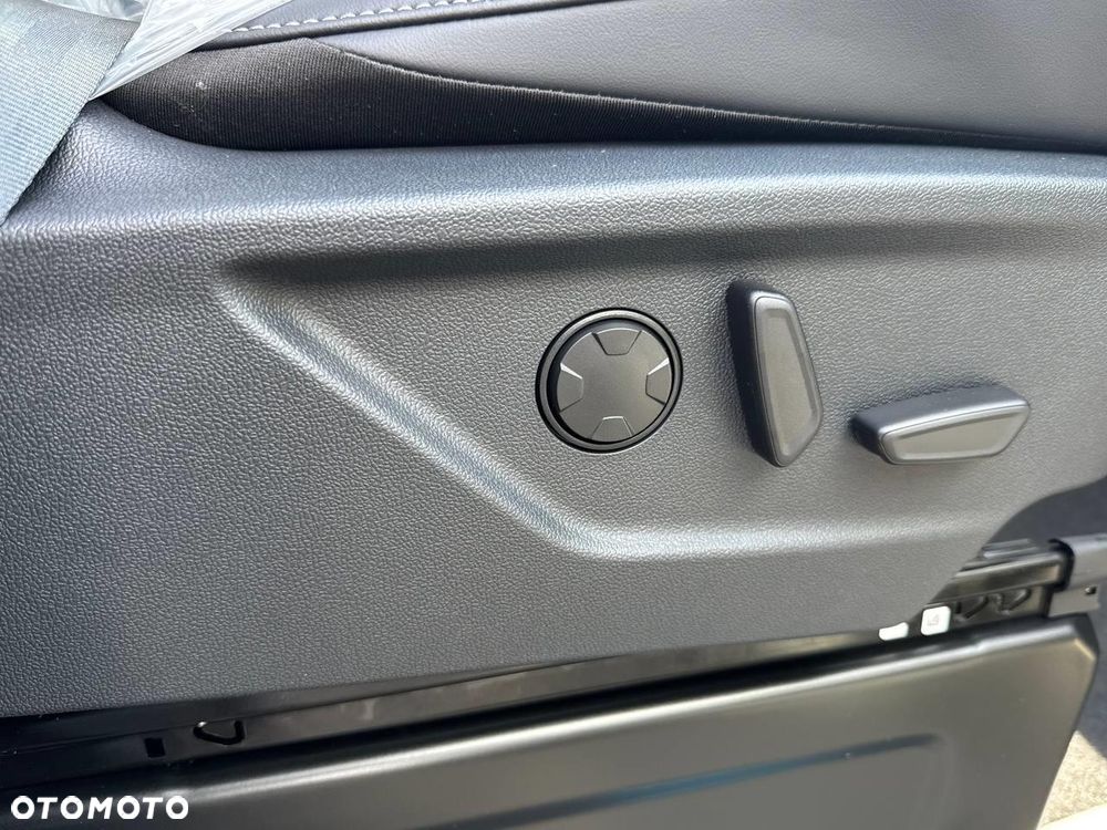 Ford Tourneo Custom 2.0 EcoBlue 320 AWD L2 Limited - 15