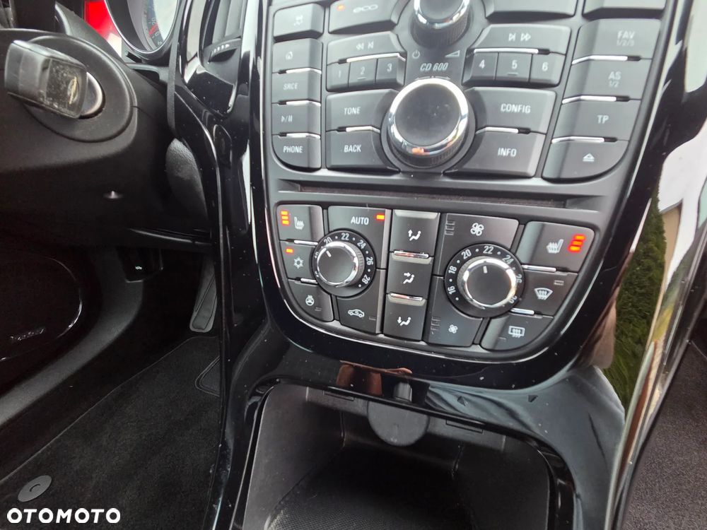 Opel Astra 1.6 T SIDI Sport S&S - 30