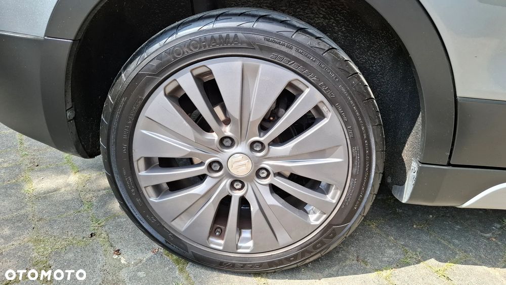 Suzuki SX4 S-Cross 1.6 Premium Plus 4WD CVT - 23