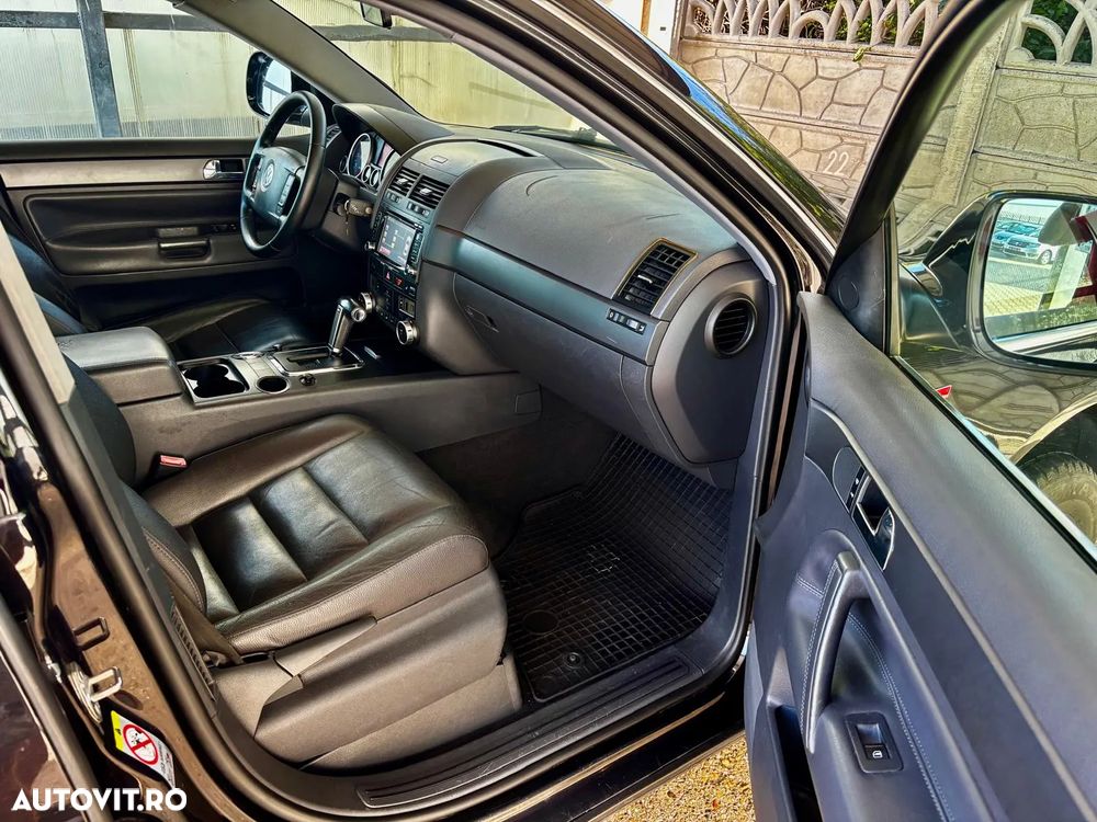 Volkswagen Touareg - 10