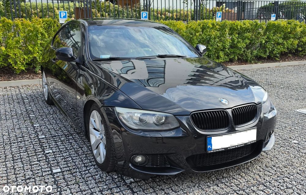 BMW Seria 3 2010 photo 2