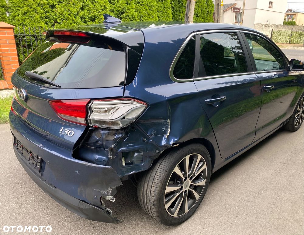 Hyundai i30 1.4 T-GDI Passion Plus - 10