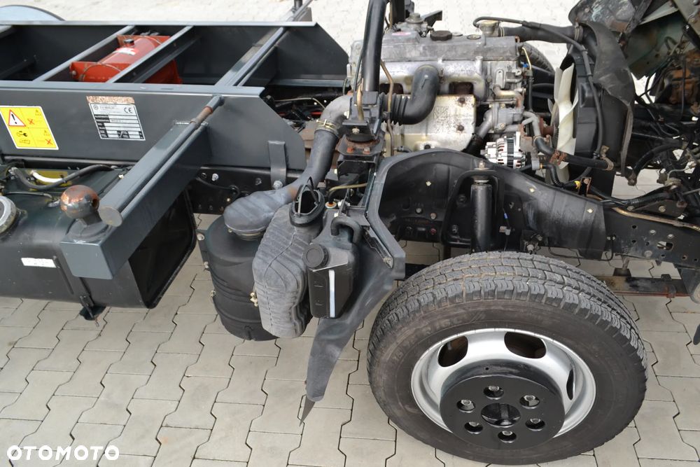 Mitsubishi Canter 3C11 - 12