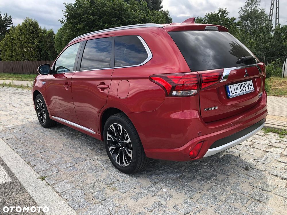 Mitsubishi Outlander 2.0 4WD - 4