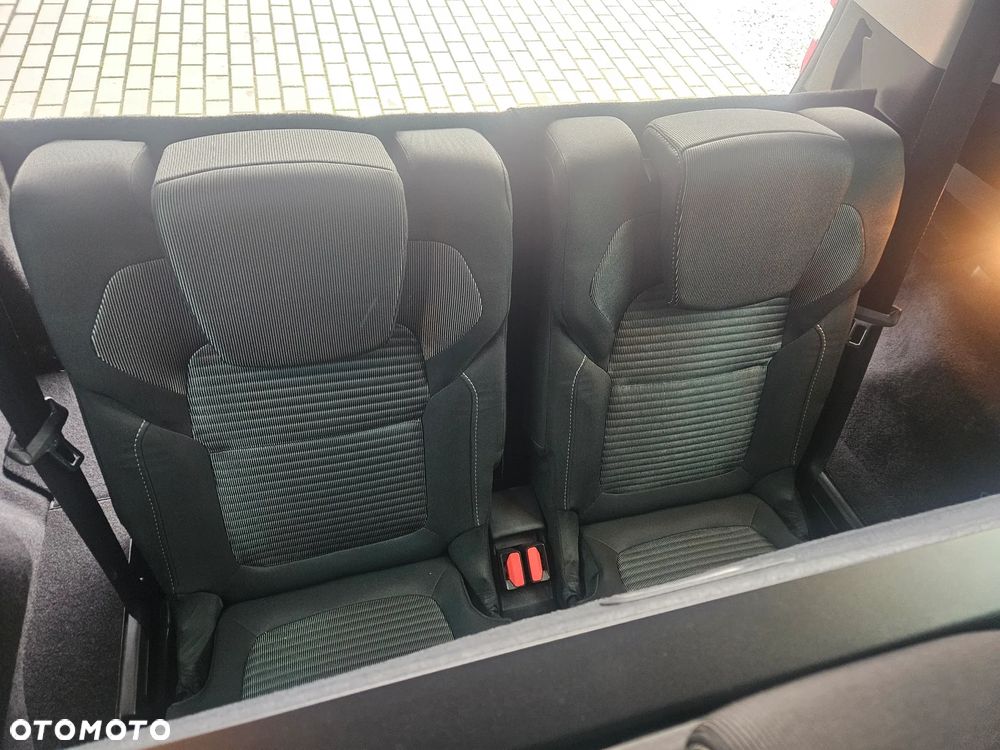 Renault Grand Scenic - 15