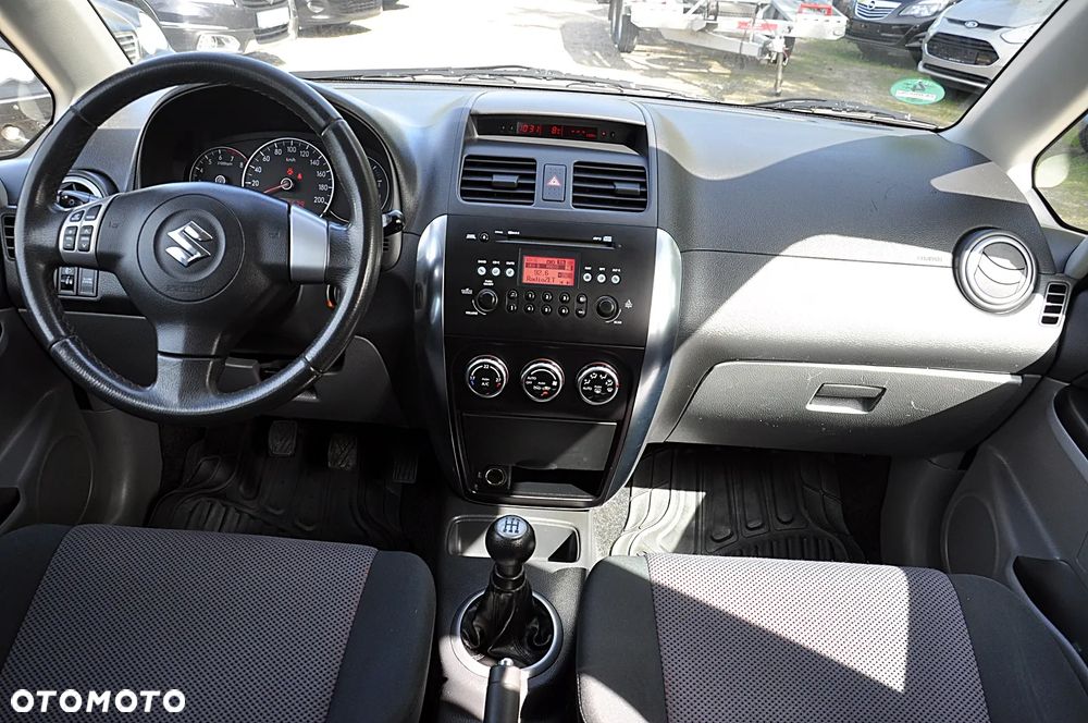 Suzuki SX4 - 15