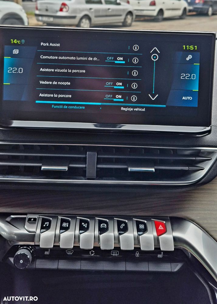 Peugeot 3008 PHEV 300 EAT8 4X4 GT - 29