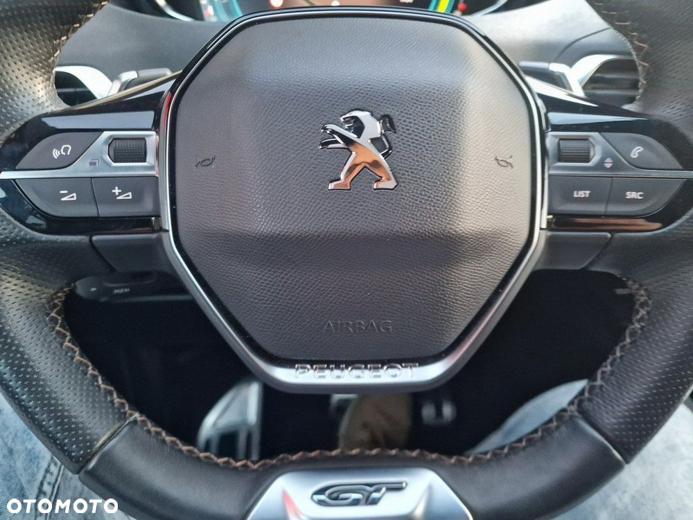 Peugeot 3008 1.6 PureTech HYbrid GT Line S&S EAT8 - 30