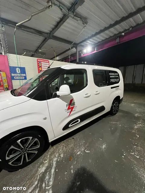 Citroën Berlingo M 1.2 PureTech Feel S&S - 17