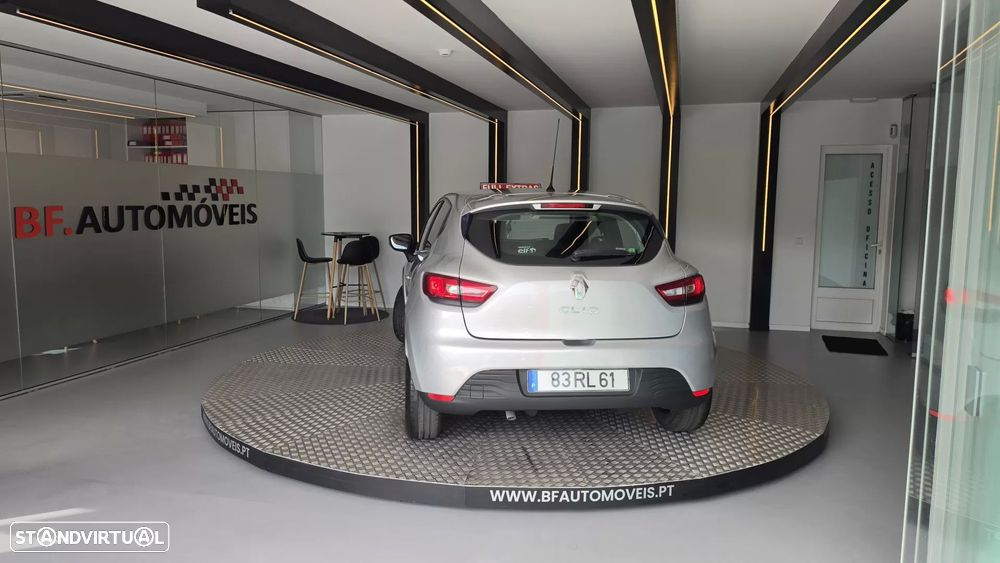 Renault Clio 1.5 dCi Dynamique S - 16