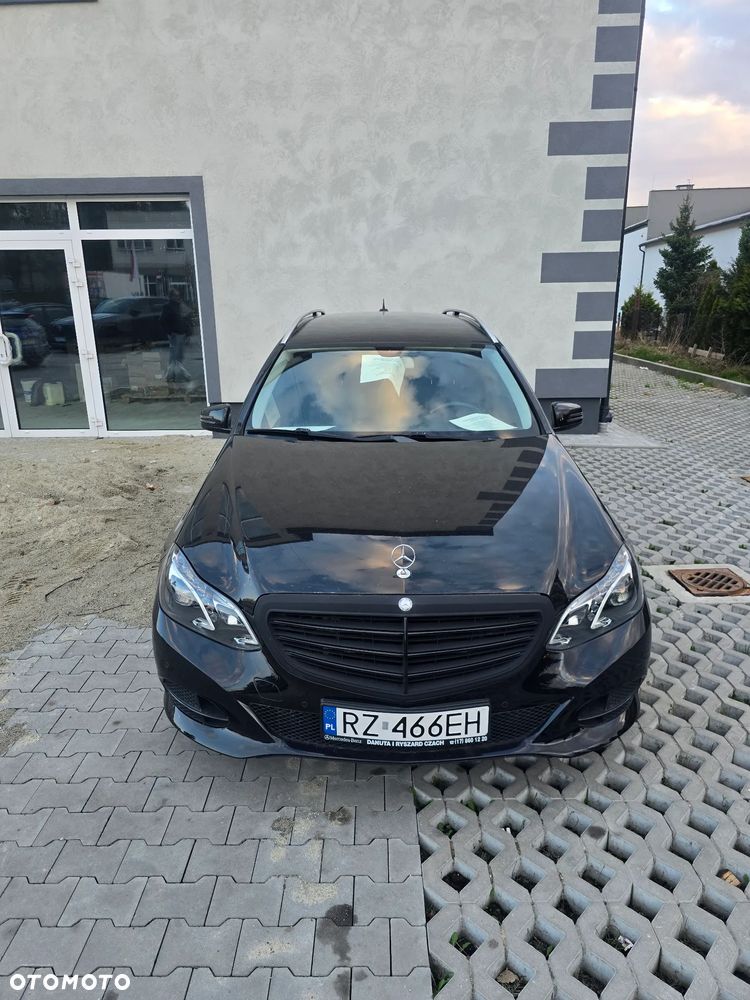Mercedes-Benz Klasa E 200 BlueTEC 7G-TRONIC Avantgarde - 1