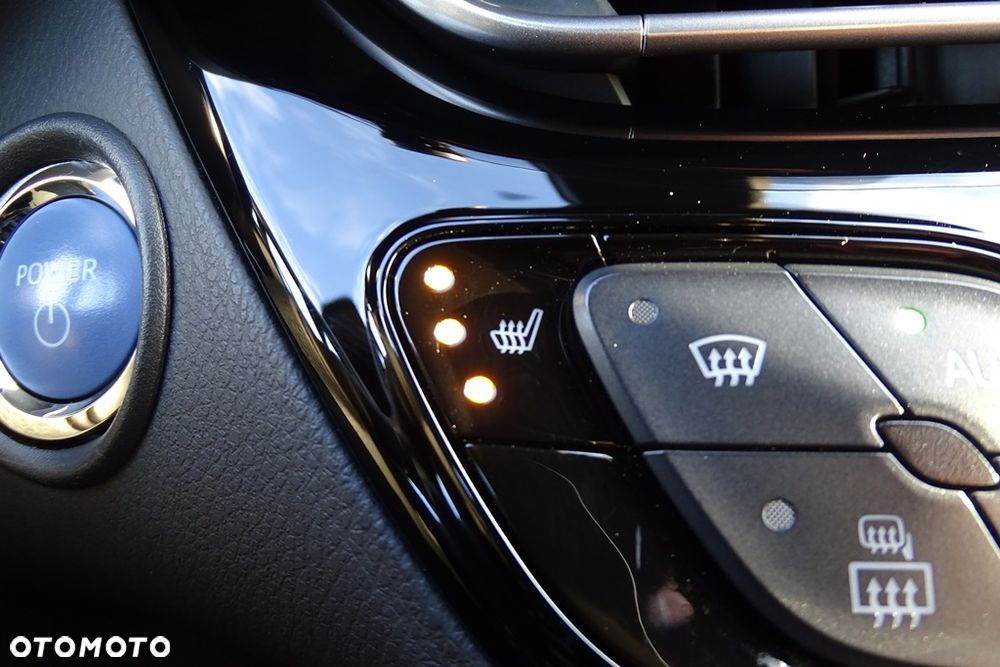 Toyota C-HR Business-Edition - 41