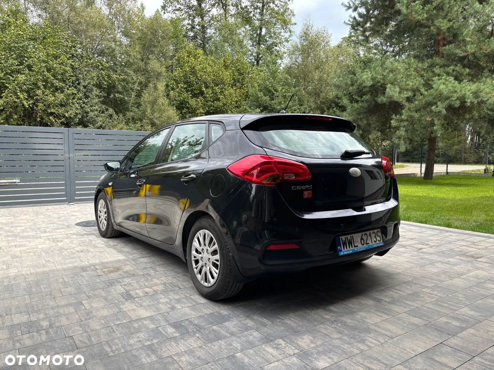 Kia Ceed 1.6 GDI L - 4