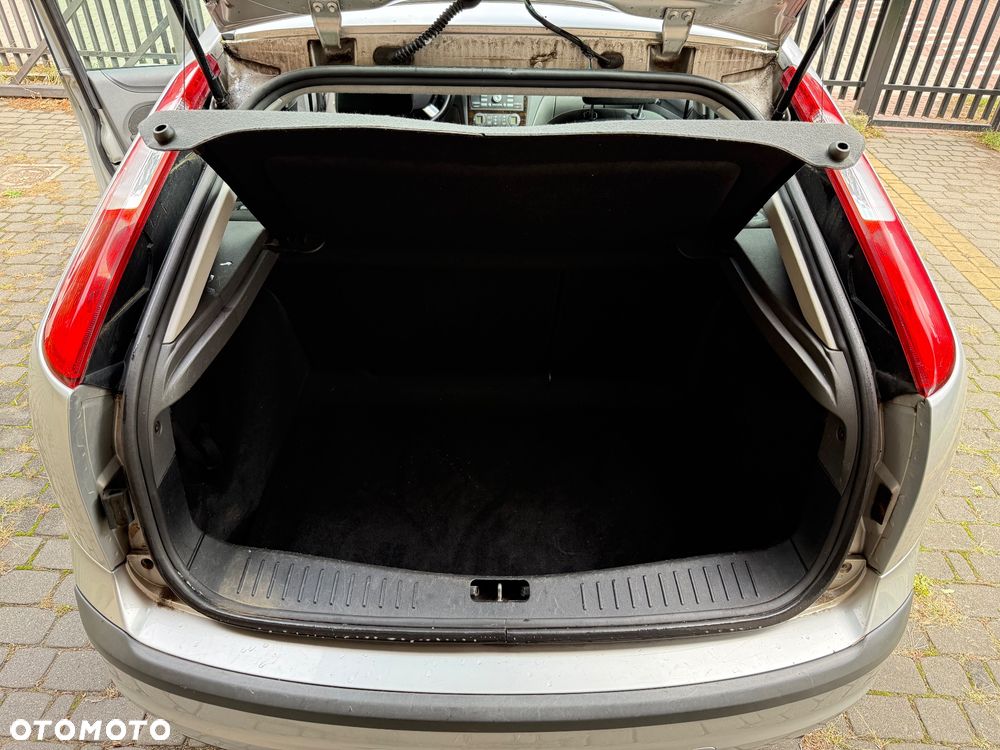 Ford Focus - 6