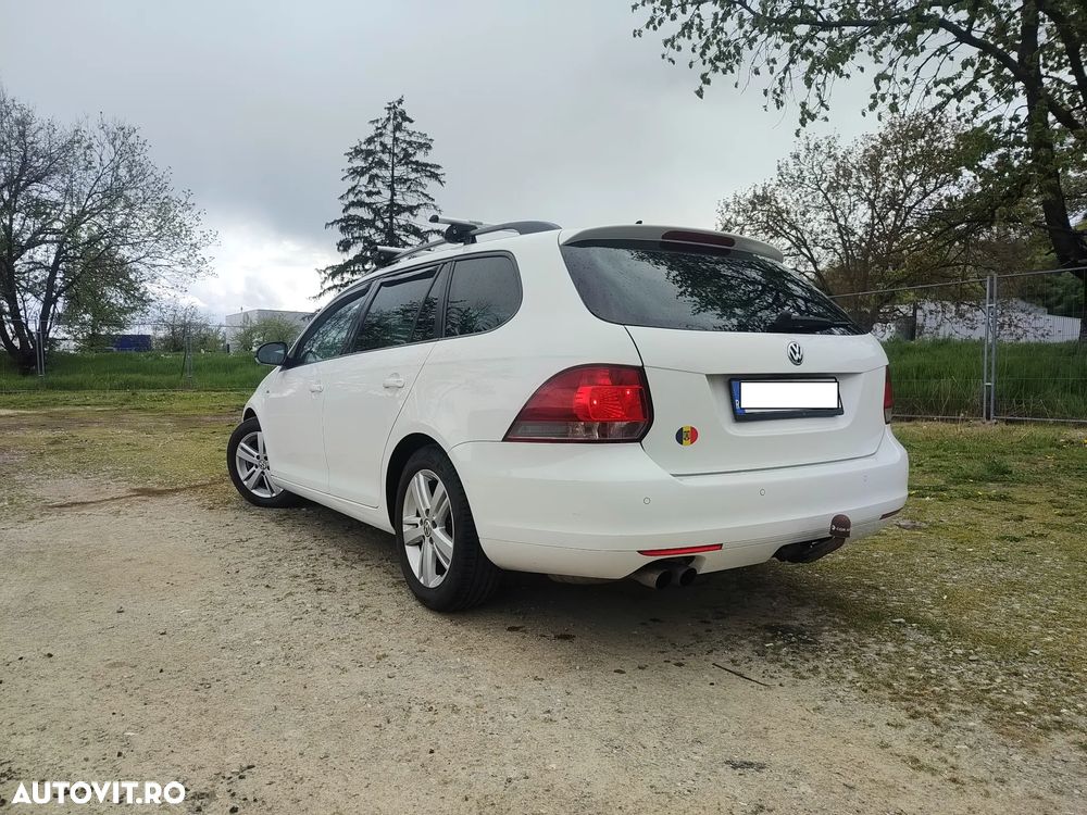 Volkswagen Golf 2.0 TDI DPF Comfortline - 4