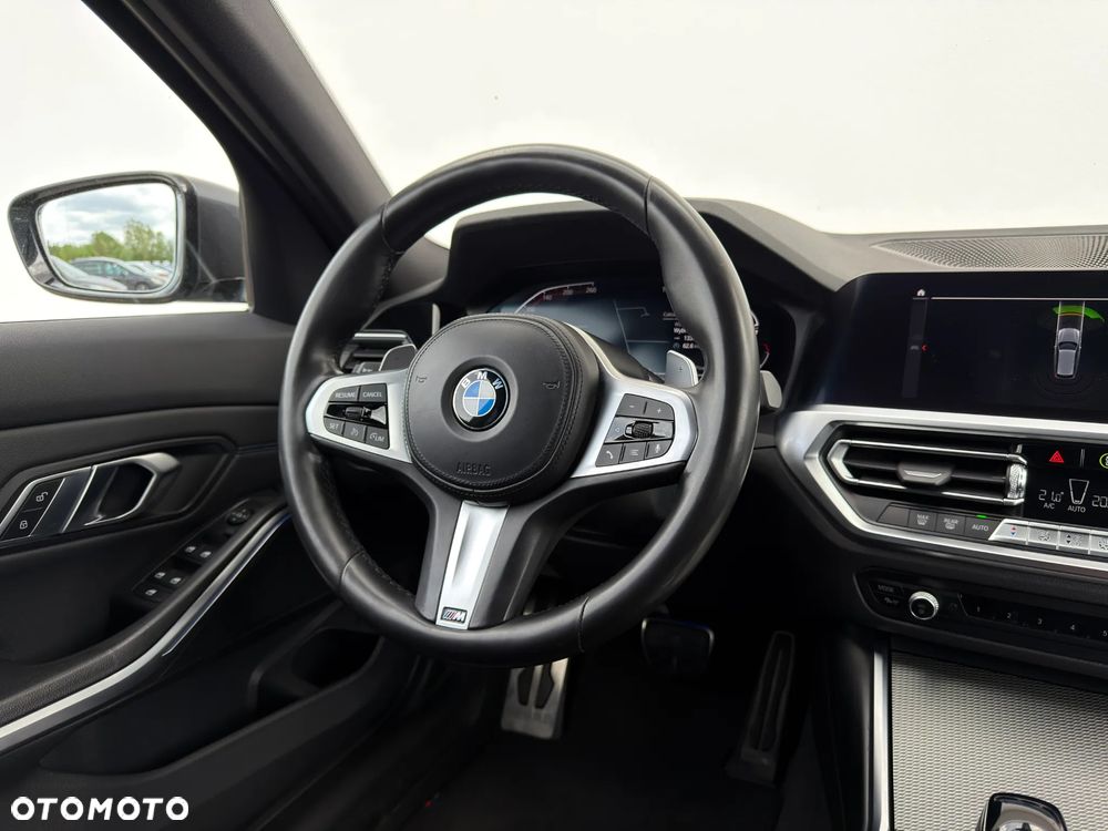 BMW Seria 3 - 11